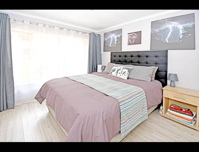 2 BEDROOM APARTMENT FOR SALE IN CRAIGHALL